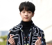 워너원 출신 라이관린, 연예계 활동 중단 선언 "진로 바꾼다"