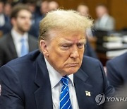 `성추문` 트럼프, 가택연금형 선고때 `전대 불발` 우려도…공화당 대책 마련