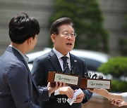 이재명, 검찰 ‘대북 불법송금 기소’에 “희대의 조작 사건”