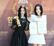 엑신 ‘블랙&화이트’ [MK포토]