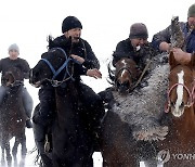 "삶은 금덩어리로 살 수 없다"…호방했던 유목민 이야기