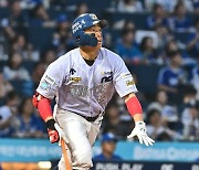 솔로포 손아섭, KBO 통산 2번째 2500안타 [사진]