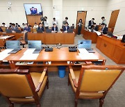 양대노총 여성위 "당정, 보이콧 거두고 '모성보호 3법' 조속 처리를"