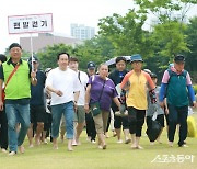 오산시, ‘오산천 맨발·걷기대회’ 개최