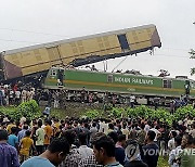 APTOPIX India Train Collision