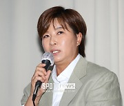 [포토S] 질문에 답하는 박세리