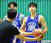 [KBL 비시즌훈련] 삼성 조준희 '감독님 말씀에 집중'