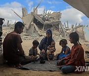 MIDEAST-GAZA-KHAN YOUNIS-DISPLACED FAMILY