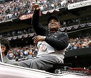 (FILE) USA BASEBALL WILLIE MAYS OBIT