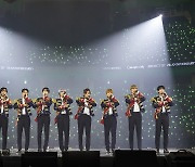 NCT 127, 8주년 팬미팅 순식간 매진…글로벌 영향력 입증