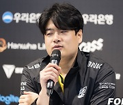 [LCK] 의외의 일격 당한 BNK 피어엑스 유상욱 감독 "빨리 문제 찾고 해결해야"