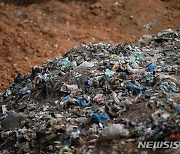 광주 중앙공원 부지 내 매립 쓰레기 6000t…처리 어떻게