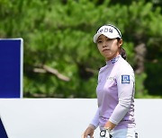 [포토] 김수지, '첫 홀부터 신중하게' (BC카드·한경 레이디스컵 2024)