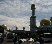 [신양란의 좌충우돌 해외여행 25] 브루나이에 성대한 환영을 받으며 입성하다