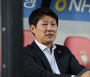 [K리그2 인터뷰] '친정팀' 충남아산을 상대하는 박동혁 감독 "선수들이 인사하고 가더라"