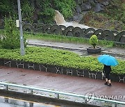 전북 남원 24㎜ 장맛비…내일까지 동부내륙에 100㎜ 이상