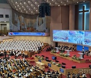 “한반도 평화·한국 번영과 화해”…한국교회 6·25 기리며 기도