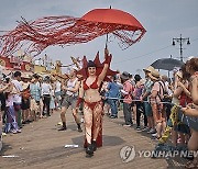 Mermaid Parade