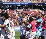 APTOPIX Copa America Soccer Ecuador Venezuela