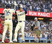 Angels Dodgers Baseball