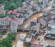 (FOCUS)CHINA-HUNAN-HEAVY RAINFALL-FLOOD-AFTERMATH (CN)