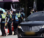 고(故) 변희수 전 하사 현충원 안장 반대 외치는 시민단체