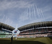 '뜨거운 축구 열기' 전주성, 파리올림픽 양국 국가대표 '특급 도우미'로 변신