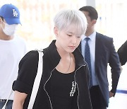 [TD포토] 세븐틴 호시 '카리스마 출국길'