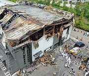 화성 공장 화재 사망자 3명 한국 국적 확인…공장 관계자 입건