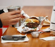 Korean Five Guys shops land spots in chain's top 10 global branches