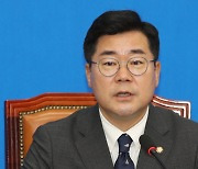 박찬대 "與, 국회서 '침대 축구' 하면 레드카드 받을 것"