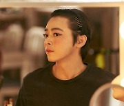 '파일럿' 조정석 "여장 위해 7kg 감량, 내가 봐도 '뭐지?' 싶은 미모"