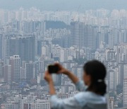 서울 아파트 거래량 3년 만에 5000건 육박…“서울 외곽까지 올라야 확실한 반등”