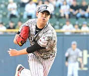 [MD포토] LG 선발 이상영 '스윕 가자'