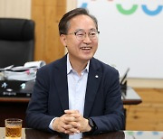 "청년주택 확 늘려···G밸리, 한국판 실리콘밸리로"