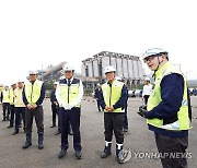 평택·당진항 찾은 강동형 해수부 장관