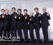 방탄소년단→세븐틴·투어스도 ‘경고’…하이브, 악플러들과 전쟁 선포 [종합]