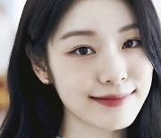 ‘고우림♥’ 김연아, 꽃보다 아름다워 "초근접에 더욱 빛나는 피부"