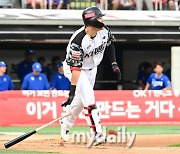 [MD포토] 오재일 '삼성 옛 동료 앞에서 첫 타석'