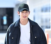 김수현, 잘 다녀오겠습니다 [포토엔HD]