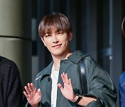 에이티즈 홍중, '여유로운 미소' [사진]