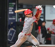 21호 꽝! 최연소 30-30 스타트! 스무살 천재, KBO 전무후무 새 역사 쓴다