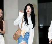 [ST포토] 엔믹스 설윤, 늘씬한 각선미