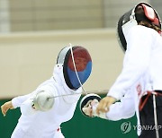 성승민 '깃털같은 공격'