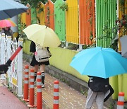 “우산 챙기세요”…주말 전국에 ‘많고 강한’ 장맛비[오늘날씨]