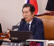 ‘천방지축’ 정청래, ‘제2의 추미애’ 되려고 이러나? [정기수 칼럼]