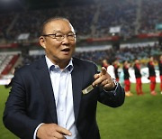 “쌀딩크” 박항서의 도전... 인도 축구에 사상 첫 한국인 사령탑 나오나