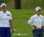 '좋은 호흡' 유해란·이소미, '팀 경기' 다우 챔피언십 2R 공동 9위…성유진·김아림과 동률 [LPGA]