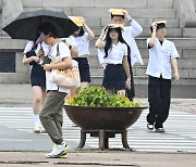 저녁부터 본격 장마···강수량 최고 120mm 이상 [날씨]