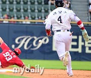 [MD포토] 박지환 '최선을 다해봤지만'